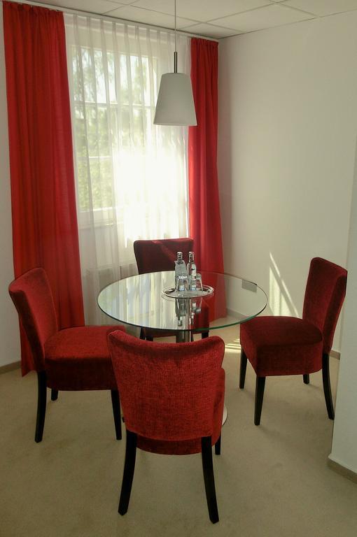 Hotel Mueritzterrasse Robel Room photo